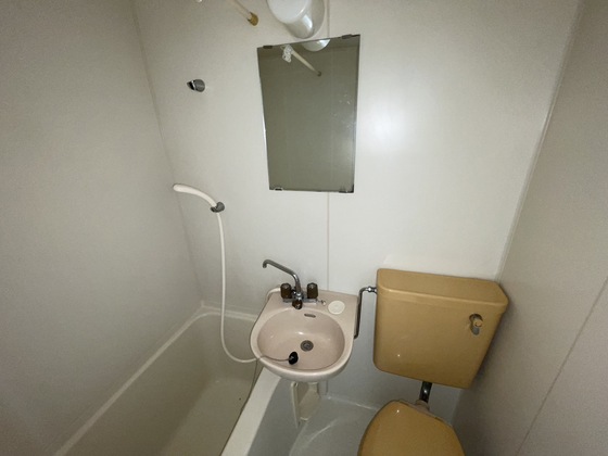 洗面設備　※別部屋の写真です