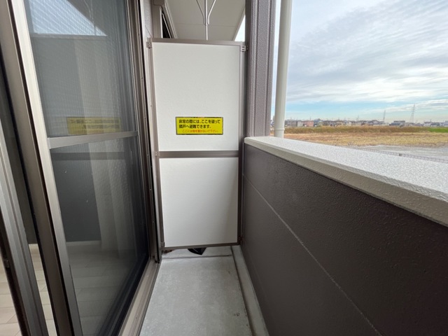 バルコニー　南向き ※建物完成前のためイメージです