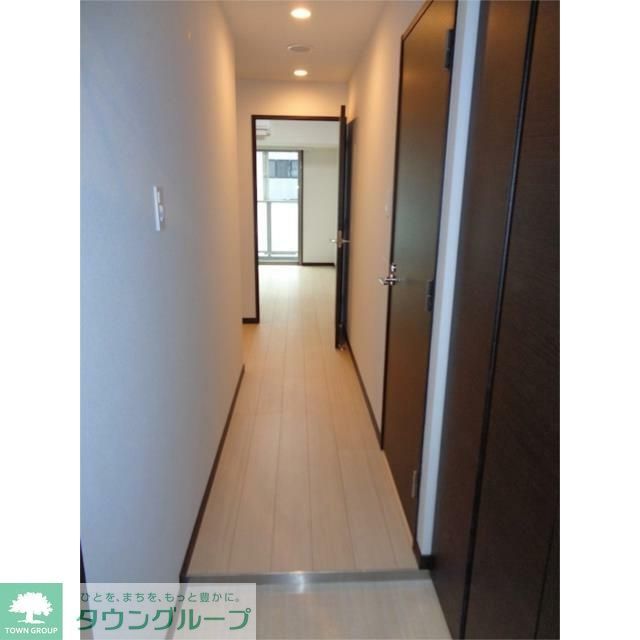 玄関　お部屋探しは株式会社　タウンハウジング　までお気軽にお問合…