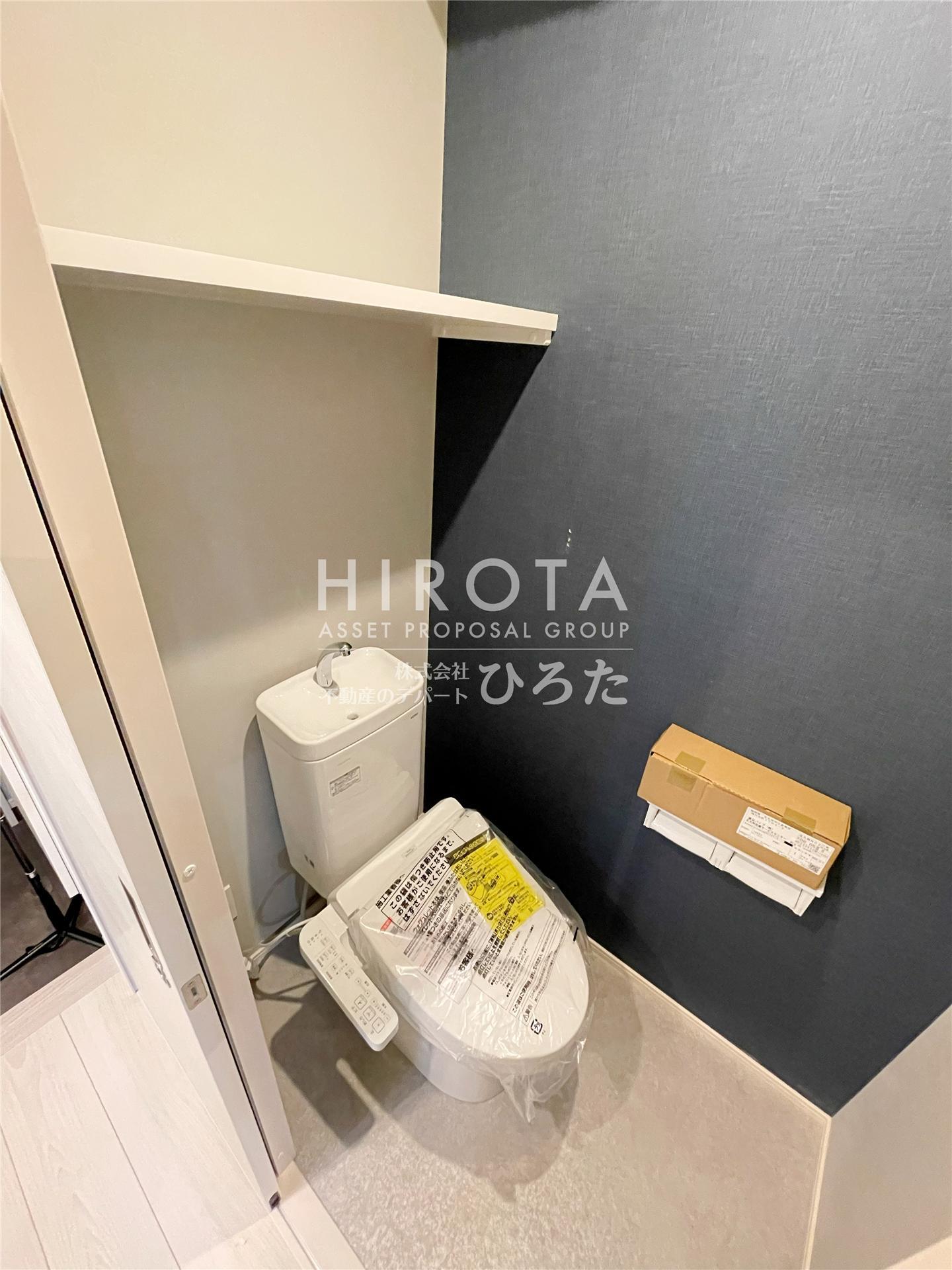 トイレ　※同仕様写真になります。