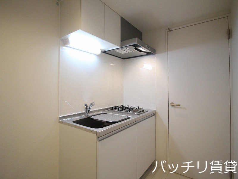 キッチン　同型タイプの為、現状を優先致します。