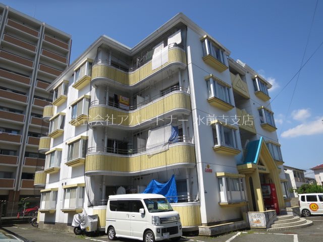 建物外観　ようこそホワイトハウスへ！