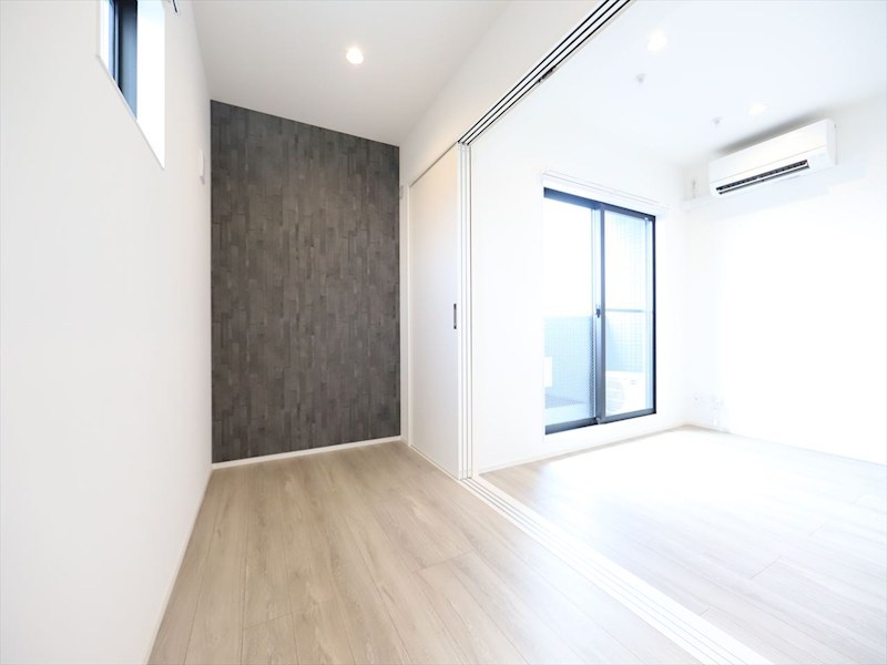 その他　ＬＤＫ8.2帖　システムキッチン　エアコン完備　バルコニー