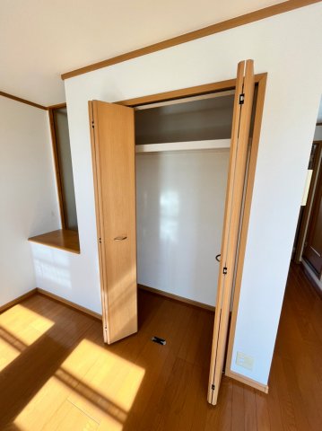 収納　画像は別号室。ご参考にどうぞ