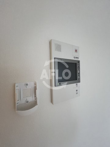 セキュリティ　アドバンス江坂東デパール　モニター付きインターホン