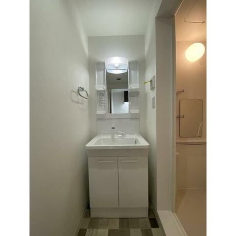 洗面設備　人気の独立洗面台♪