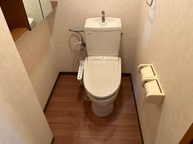トイレ　シャワー付トイレ