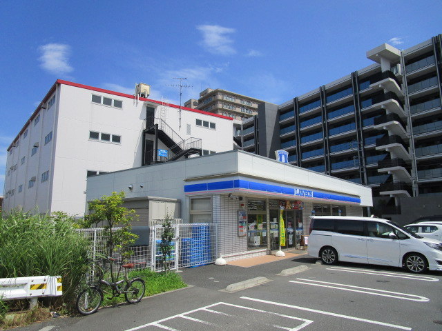 コンビニ　ローソン藤沢善行坂店（コンビニ）まで572m