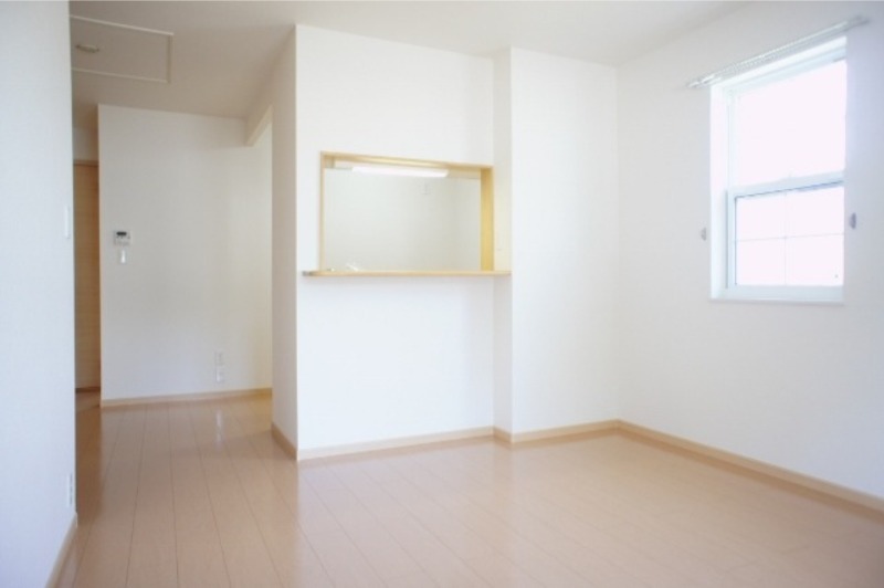 居室・リビング　図面と現状に相違がある場合には現状を優先