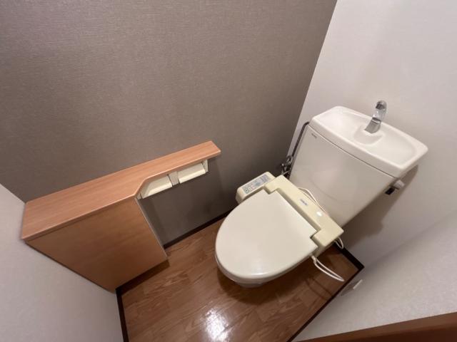 トイレ　トイレ