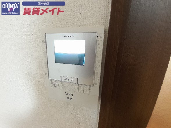 セキュリティ　同型参考写真