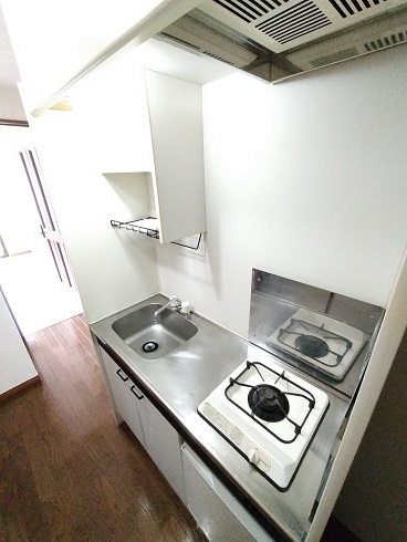 キッチン　1口ガスコンロ・ミニ冷蔵庫