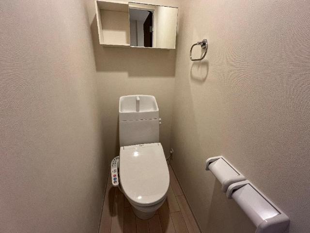 トイレ　シャワー付トイレ