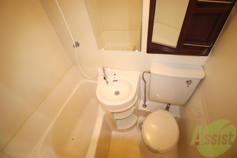 バス・シャワールーム