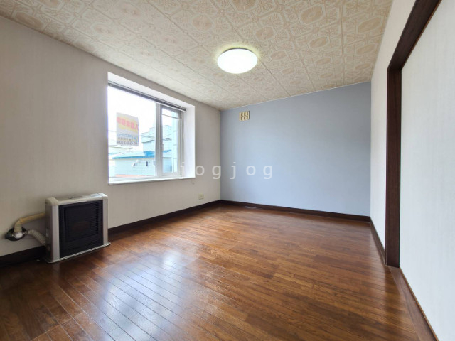 居室・リビング　家主さん