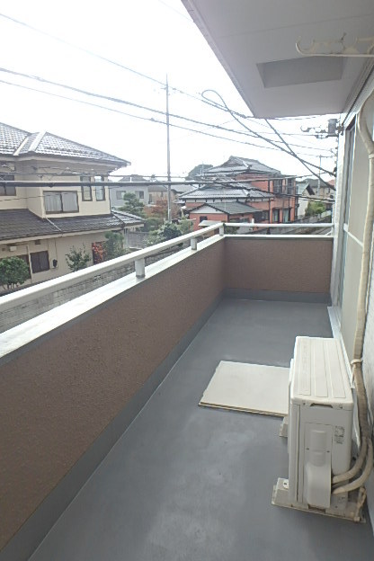 バルコニー　南向きバルコニー。