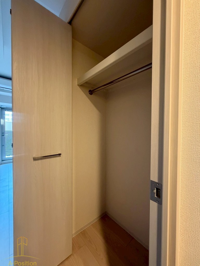 収納　ファーストフィオーレ難波南アルマ