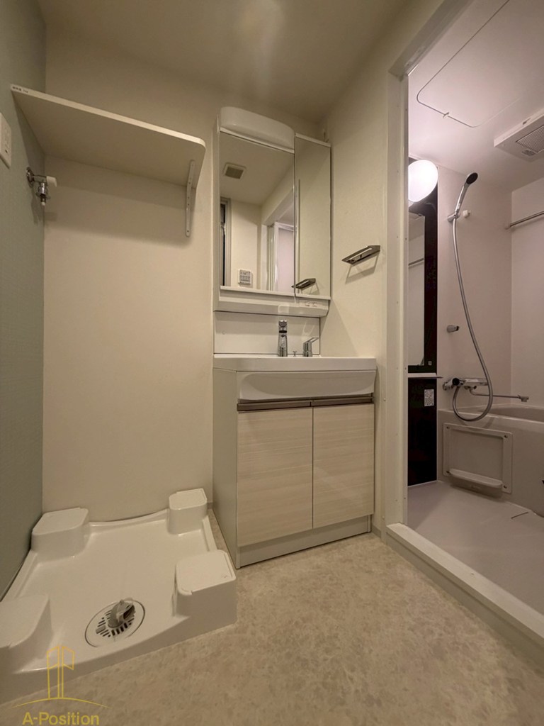 洗面設備　ファーストフィオーレ難波南アルマ