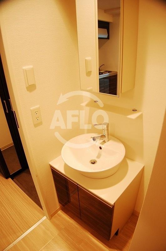 洗面設備　パークヒルズ難波南ルミエール　洗面化粧台