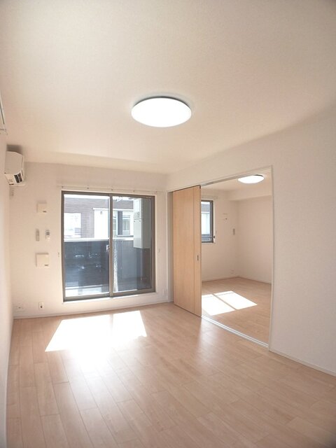 居室・リビング　居室・リビング