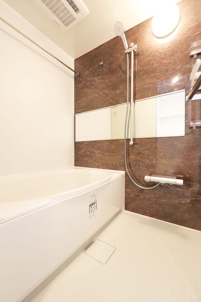 バス・シャワールーム　内装です