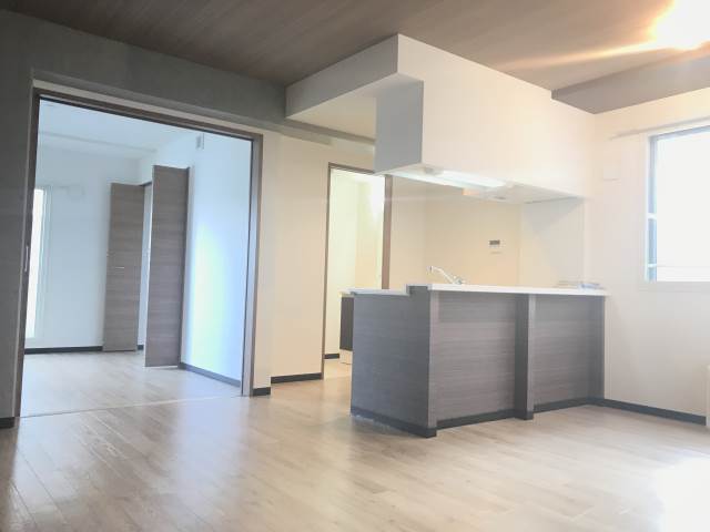 居室・リビング　リビング