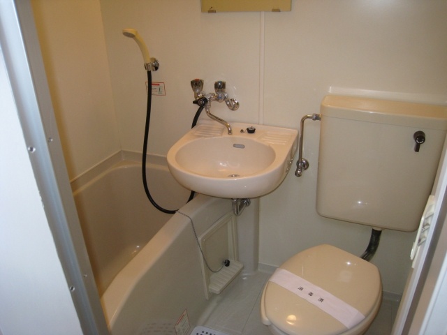 バス・シャワールーム　サンプル写真となります。