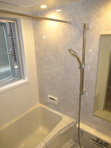 バス・シャワールーム　浴室