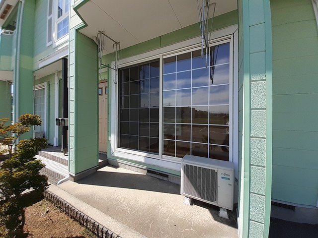 バルコニー　お洗濯にも便利なバルコニー付き