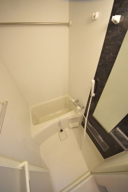 バス・シャワールーム　☆浴室乾燥ついてます