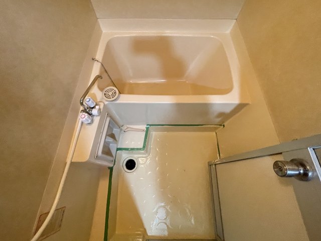 バス・シャワールーム　日々の疲れを癒すお風呂付です