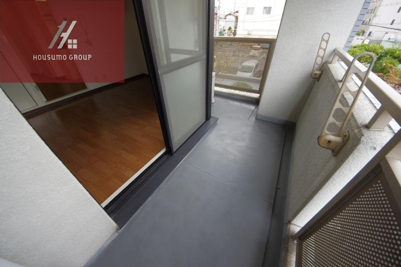 バルコニー　バルコニーがあります