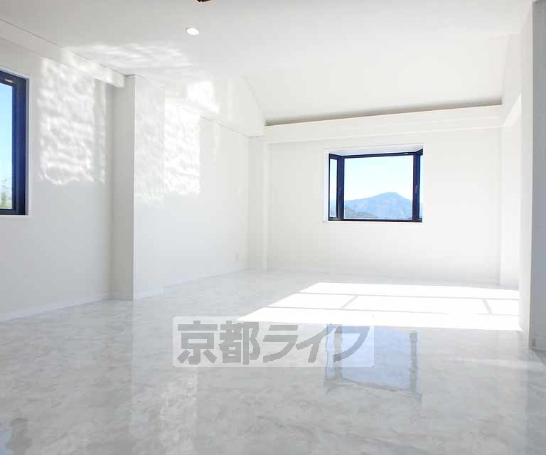 居室・リビング　閑静な住宅街に建つお洒落な内装の２ＬＤＫです。