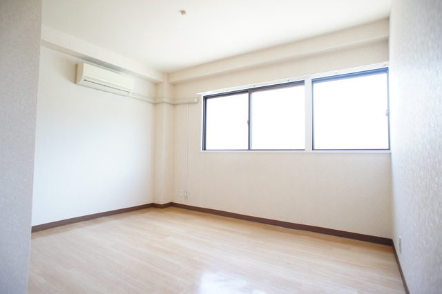 その他部屋・スペース　落ち着いた雰囲気で寝室向きのお部屋です♪