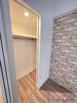 収納　ウォークインクローゼット