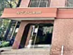 エントランス　建物の内部です