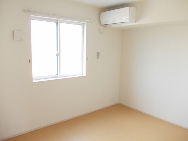 その他部屋・スペース　エアコン2基完備！1年中快適に過ごせます。