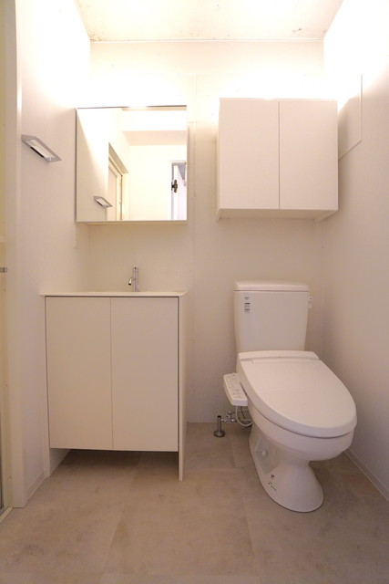 洗面設備　※写真は同タイプ住戸です。