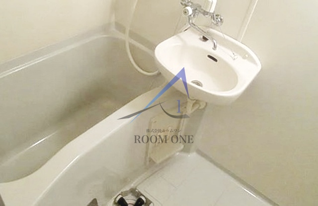 バス・シャワールーム　お風呂です。