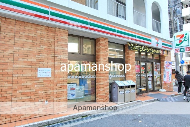 コンビニ　セブンイレブン（コンビニ）まで25m