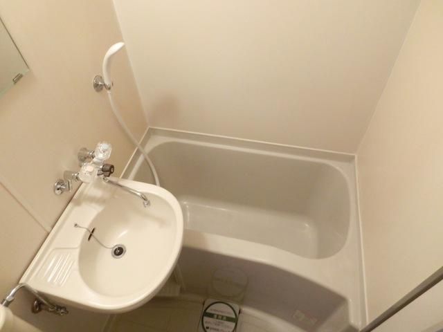 バス・シャワールーム　ホテルライクなユニットバス