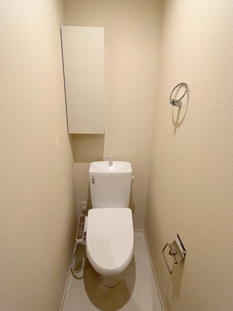 トイレ　★温水洗浄便座★