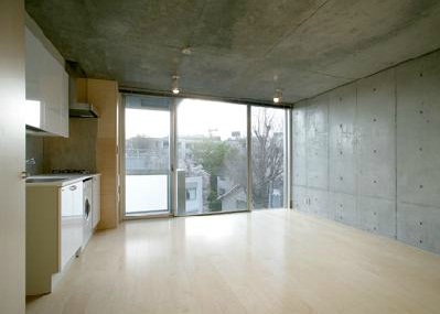 居室・リビング　同マンション別部屋