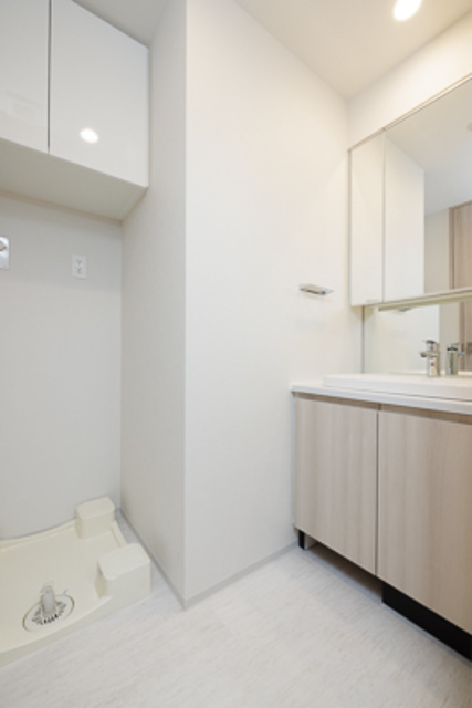 洗面設備　※写真は同タイプ住戸です。