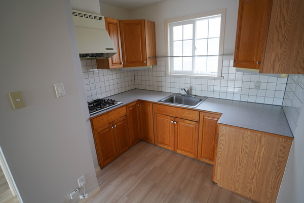 キッチン　同じ建物の別のお部屋