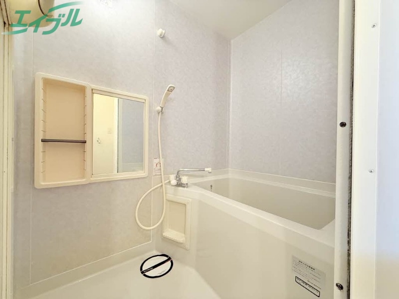 バス・シャワールーム　同型参考写真