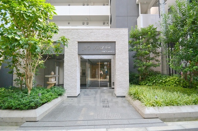 エントランス　外観