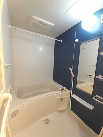 バス・シャワールーム　日々の暮らしに欠かせないお風呂です