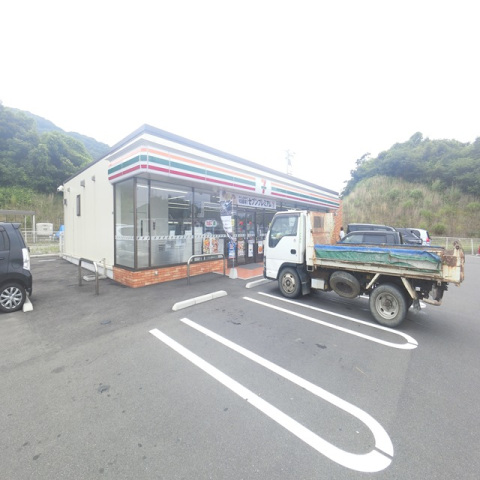 コンビニ　セブンイレブン下関一の宮東店（コンビニ）まで1334m