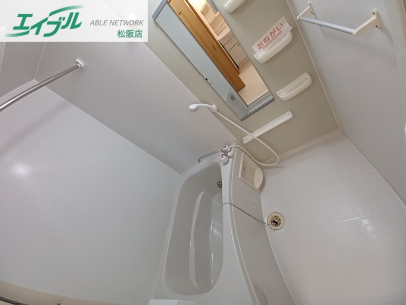 バス・シャワールーム　反転タイプ参考写真